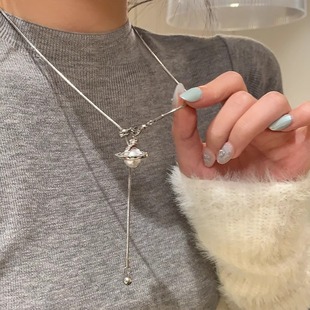 Autumn and winter fashionable planet pearl necklace pull-out adjustment high-value sweater chain personality trendy accessories clavicle chain