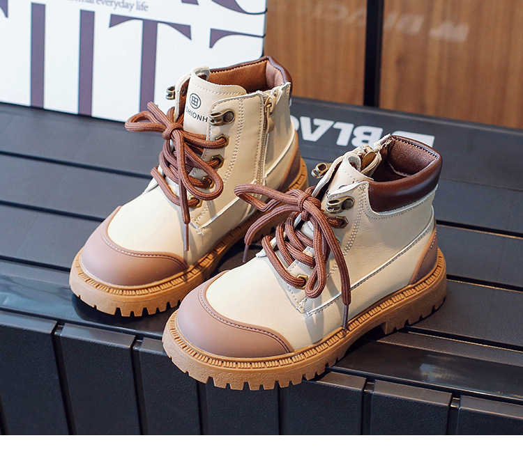 Barnens små gula stövlar 2023 höstnya pojkar engelska martinstövlar flickor korta stövlar enkla stövlar mellanstora_voghion.com