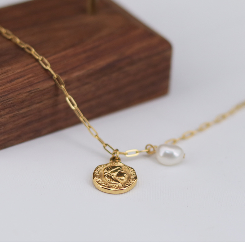 Retro Portrait Titanium Steel Plating Womenu0027S Earrings Necklace