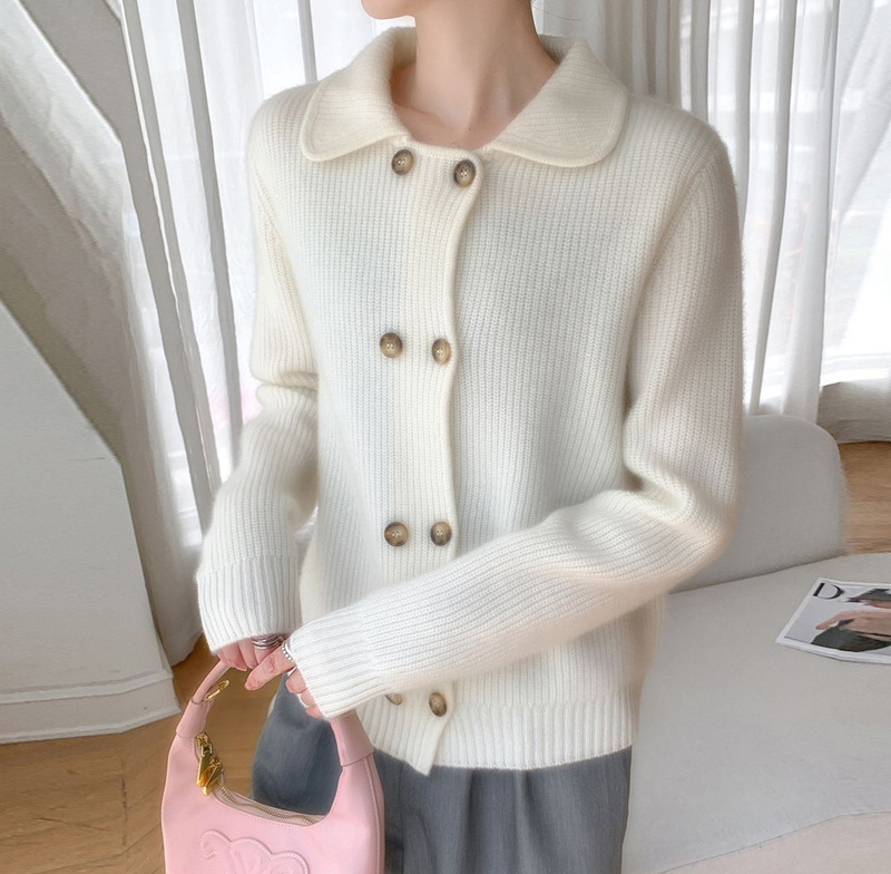 Double-Breasted Collar Cashmere Cardigan Loose Thickeneded Outwear 2025 Autumn and Winter New Warm Knitted Sweater for Women