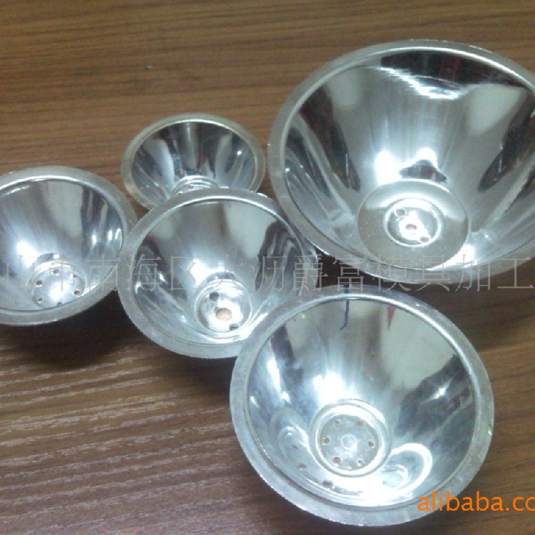 LED手电铝灯杯数控旋压厂家销售构件铝制