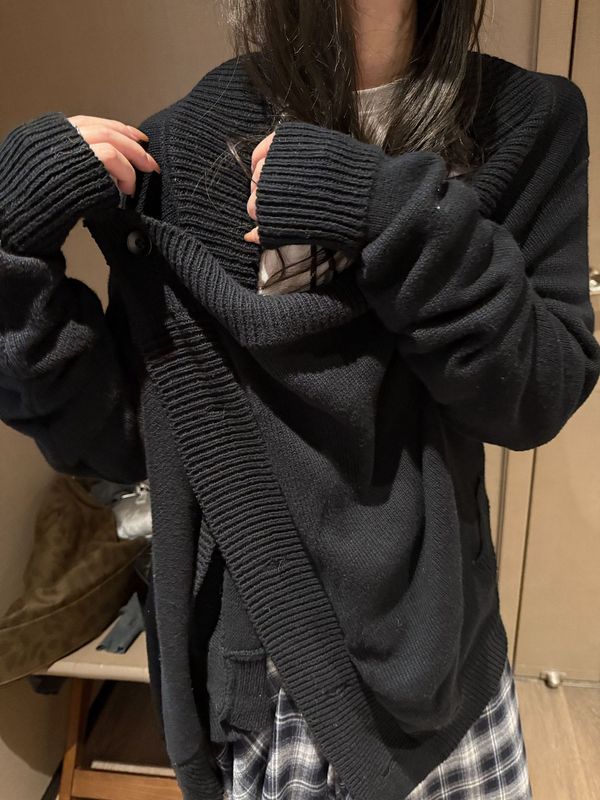 批发代发 早秋设计感不规则针织开衫女长袖慵懒风宽松外套上衣|undefined