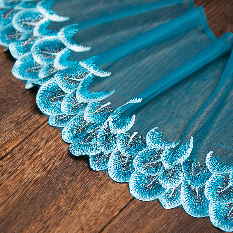 20cm de ancho de red de ancho de color bordado encaje suave plumas de pavo real ropa interior accesorios Barbie