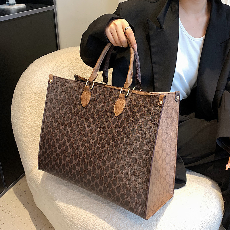 Retro Women's Shoulder Bag Large Capacity Pu Leather Commuter Tote_voghion.com