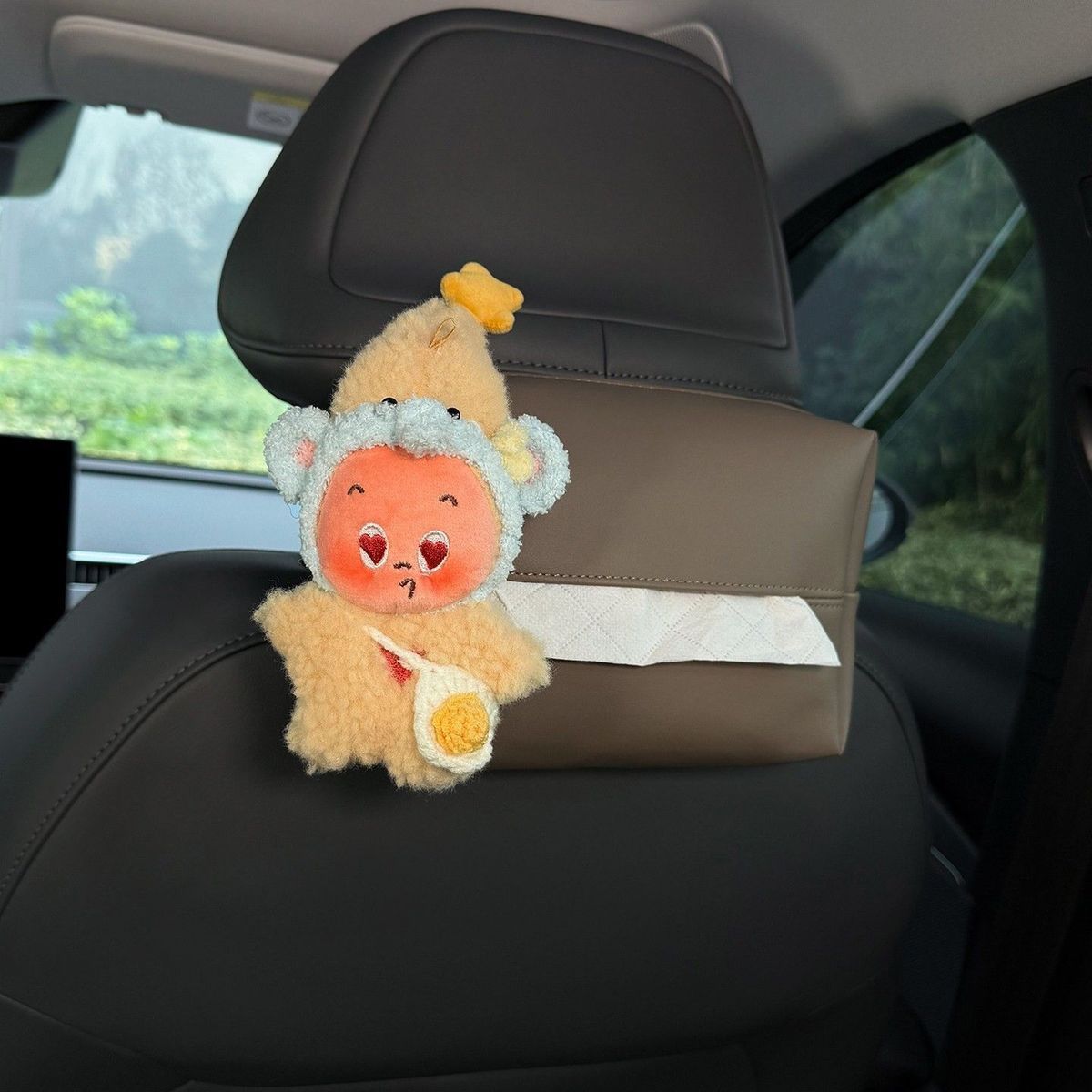 New star-shaped car tissue box, hanging tissue box for car headrest, tissue box for front and back seats, cute decoration for women