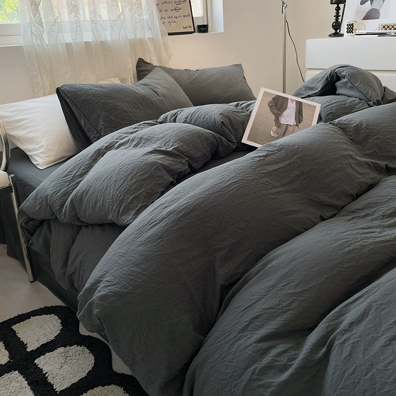 Постельный комплект — Spring bed linen, 3‑ или 4‑компонентный, ткань с мягкой кожей, различные размеры