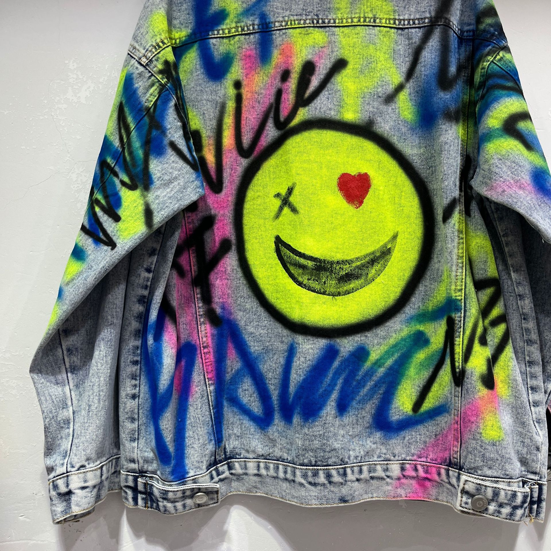 Damen Jeansjacke Mit Graffiti Print Im Oversized Hip Hop Style_voghion.com