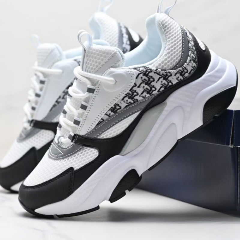 B22 white and black pattern