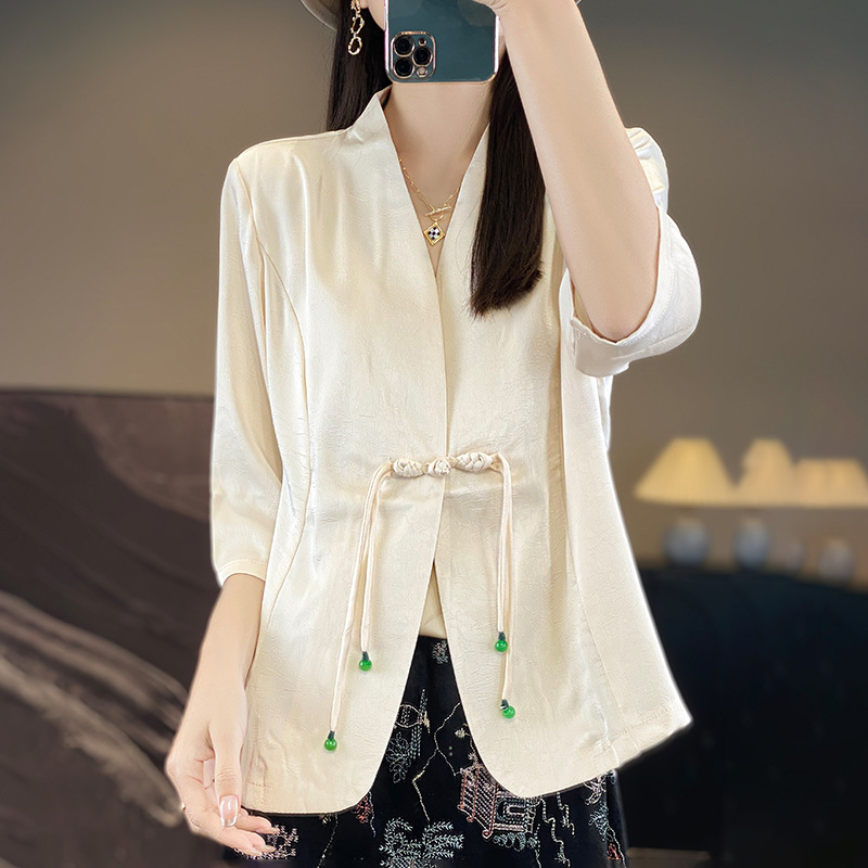 26 Spring/Summer New Women's Silk Satin Chinese Style Buttoned Blazer Versatile Fashion Casual Knit Top