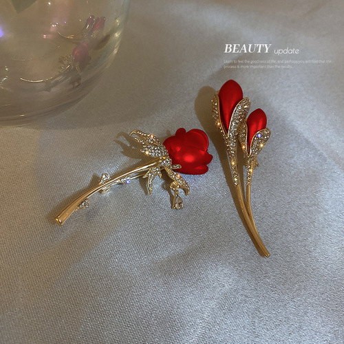 Europe and the United States set auger tulips rose brooch contracted temperament elegant corsage, fashion clothing accessories