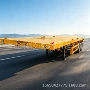 三轴低平板半挂车
