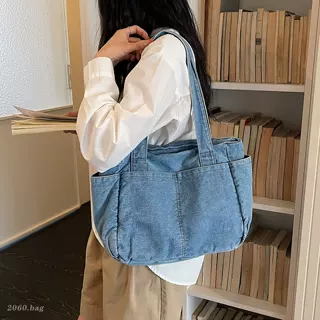 韩日常简约流行大容量日时尚手提2026托特女通勤牛仔布包单肩新款