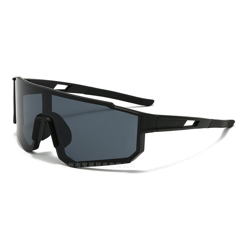 Black frame gray film