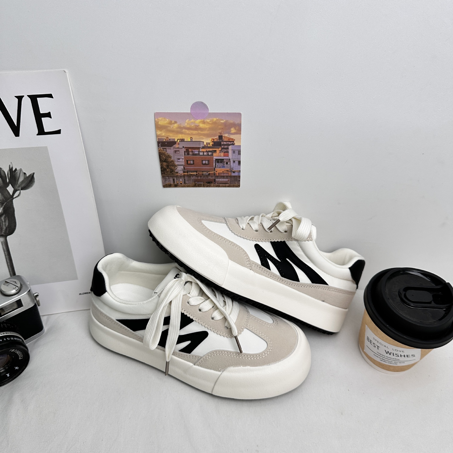 6626 plantillas de látex, zapatillas rojas explosivas, zapatos de mujer, nuevos zapatos blancos de primavera 2025, zapatos de entrenamiento alemanes originales de nicho image 7