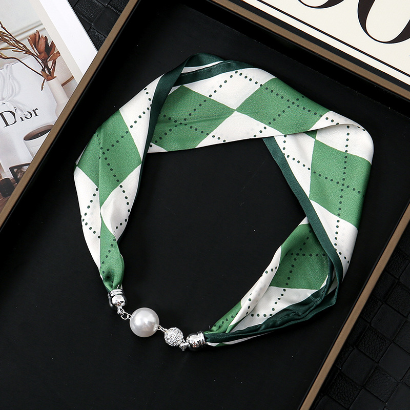 Nuevo clásico retro blanco y negro onda francesa punto de succión hebilla correa de cabello bufandas perezosas multipropósito temperamento collar clavícula hebilla