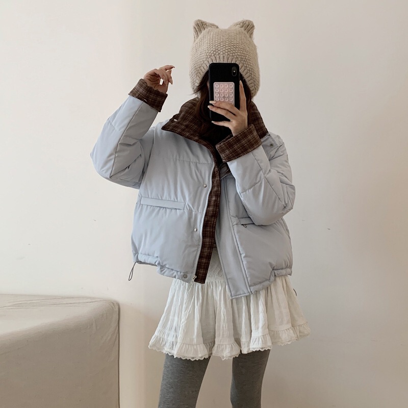 2025 Winter New Style Stand Collar Color-Blocking Short down Cotton Jacket for Women, Loose Thickened Petite Cotton Coat Trendy 2025 Winter New Style Stand Collar Color-Blocking Short down Cotton Jacket for Women, Loose Thickened Petite Cotton Coat Trendy