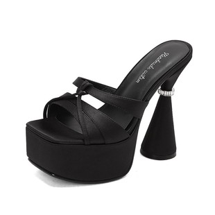 �ļ��p�ݺ�ɫ���һ����~���^һ�_�Ÿ߸��ԸЛ����⴩���ЬŮ