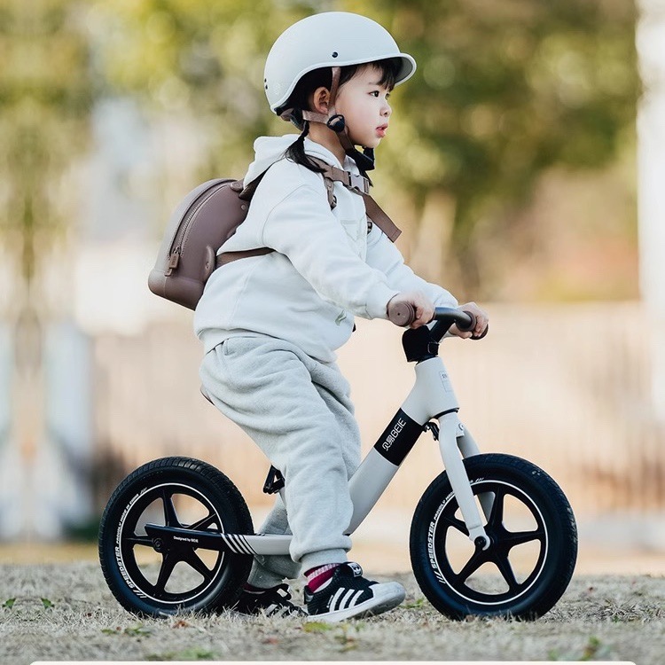Beiyi R5 Children's Balancing Car 1-3-6 Year-Old Baby Scooter