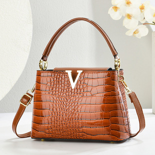 �ٴ�r���{�~�y��������eͨ�چμ���͹��OӋŮʿб����羳bags