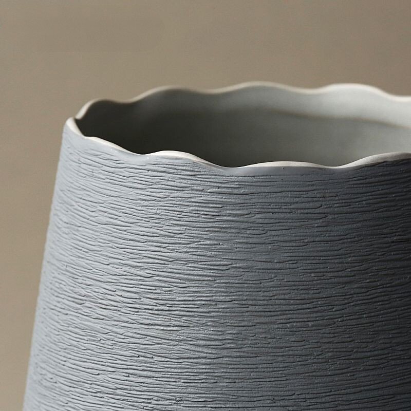 Decoración de jarrón de cerámica negra Decoración de arreglo floral de sala de estar Wabilifeng ins Decoración creativa de flores secas simples blancas