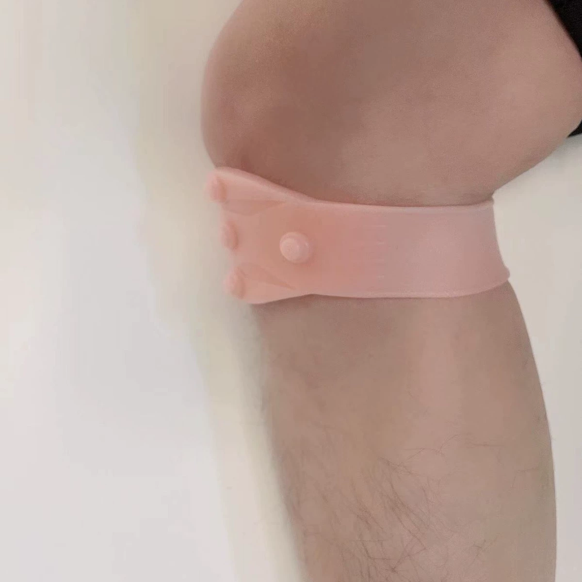 (Внешний вид патентного продукта) Новый продукт Магнитный протектор теленка Магнитный протектор колена Магнитный протектор бедра кремний