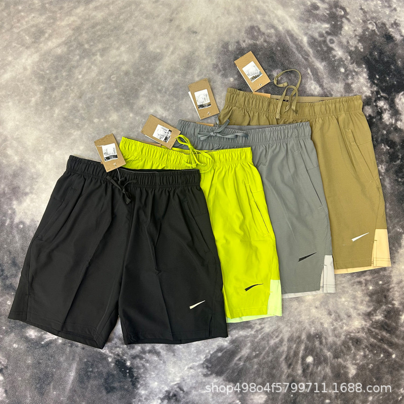 Summer Thin Ice Silk Sports Shorts for Men, Woven Quick-Dry Loose Casual Fitness Training Basketball Shorts