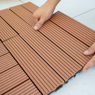 Outdoor Wood Plastic Flooring Garden Terrace Splicing Flooring Co-extruded Wood Plastic Composite Flooring Waterproof Flooring Wholesale
