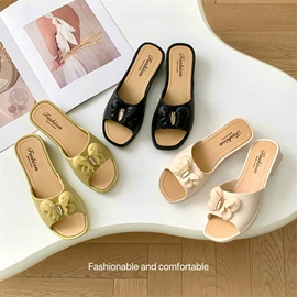 平底拖鞋;厚底拖鞋;平底凉鞋