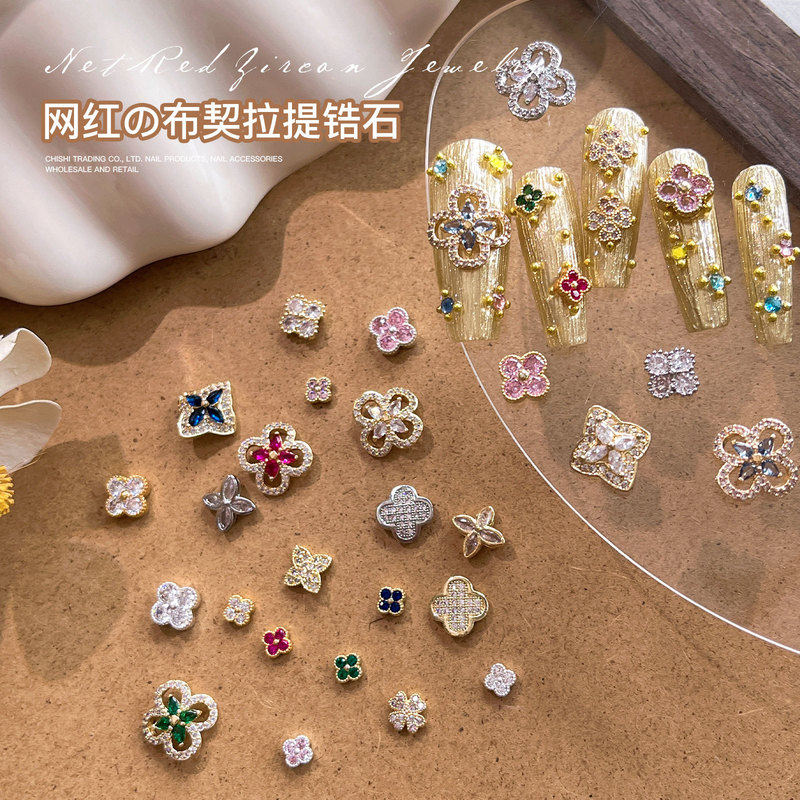 New zircon Clover nail jewelry light luxury diamond-embedded Lucky Clover three-dimensional nail small decorative diamond wholesale