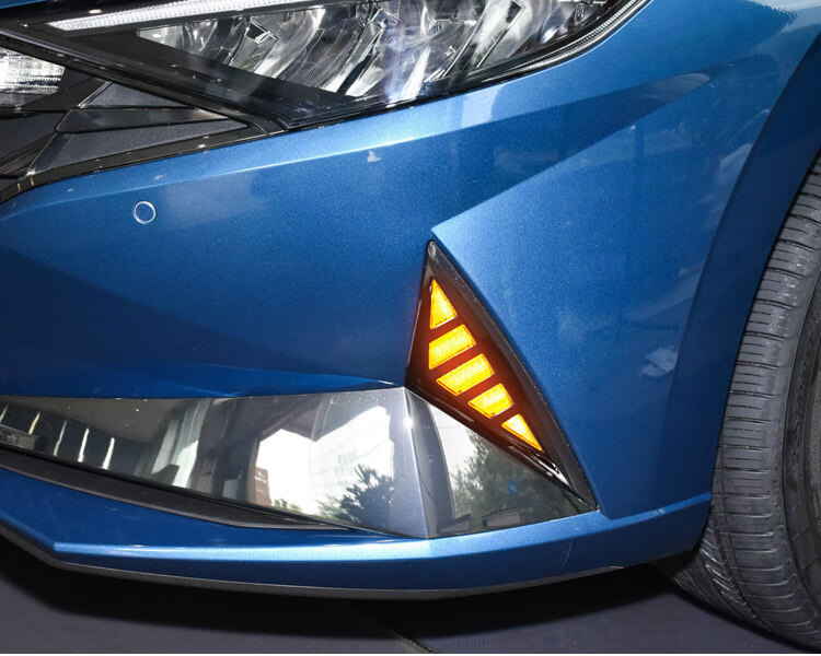Suitable for 21 modern Elantra daytime running lights modified LED daytime running lights dedicated front fog lights front bumper lights