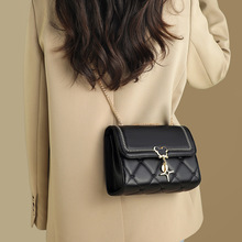 包包2025新款秋冬百搭斜挎女包链条包时尚小香风小方包单肩小包