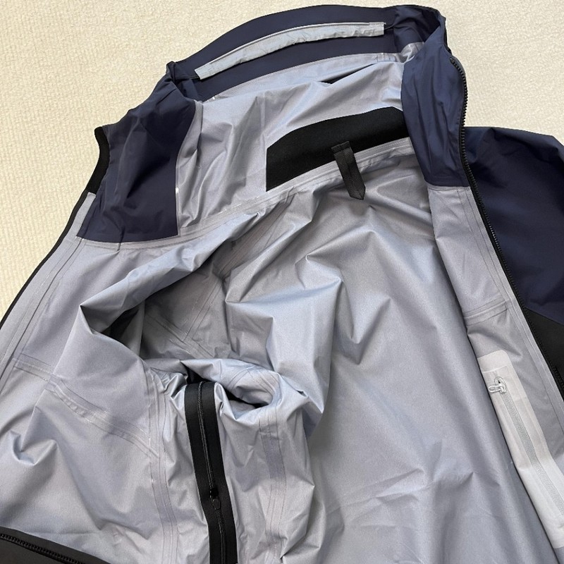 台州鸟家松赞联名款beta sl纳木措硬壳冲锋衣三层压胶登山服外套|undefined
