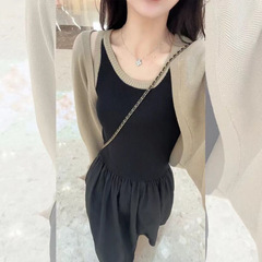 早秋时尚穿搭套装女高级感遮肉显瘦针织拼接吊带开衫两件套