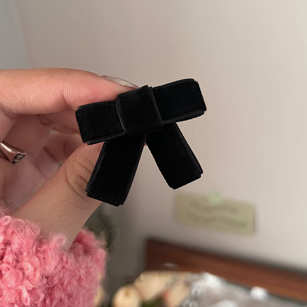 Pince à cheveux en velours ouïghour, petite pince pour le front, frange, épingle à cheveux cassée sur le côté, nœud pour l'automne et l'hiver, accessoires pour cheveux haut de gamme pour femmes_voghion.com