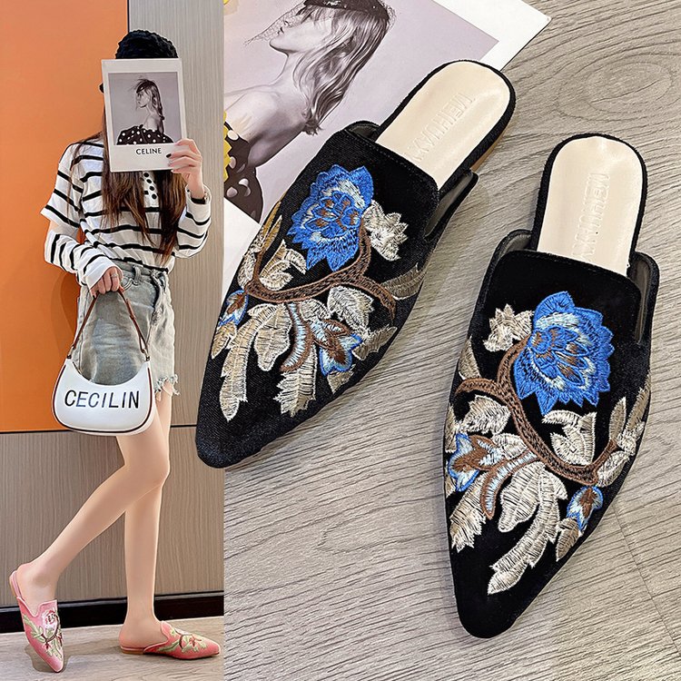 Fashionable women's slippers pointed-toe flat