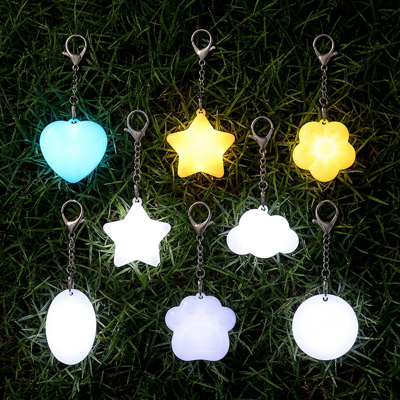 Bolsa ovalada lámpara de regalo de fábrica bolsos colgantes lindos llaveros recargables mochila en forma de corazón atmósfera luz de noche