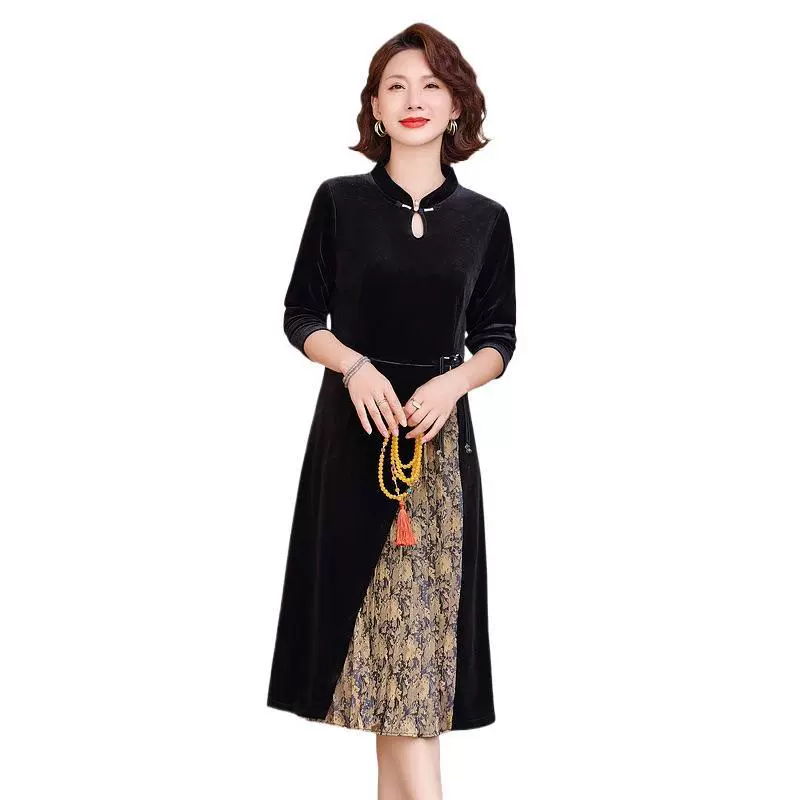 Мама средних лет зимняя одежда новый китайский стиль ретро золотое бархатное платье 2024 новый стиль иностранная осенняя зимняя длинная юбка