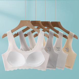 Seamless Ice Silk girl underwear one-piece fixed Cup student wrapped chest air cotton pad anti-exposure middle and big children bra