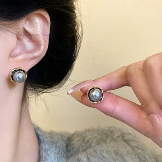 s925银针灰珍珠耳钉女轻奢小众高级感耳环复古法式气质网红耳饰品