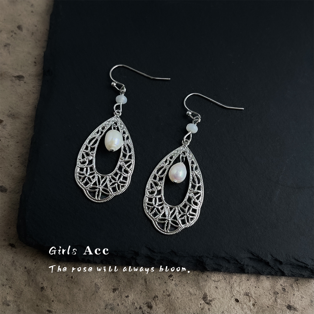 5356_0028_耳语场景新水印 拷贝 26.jpg