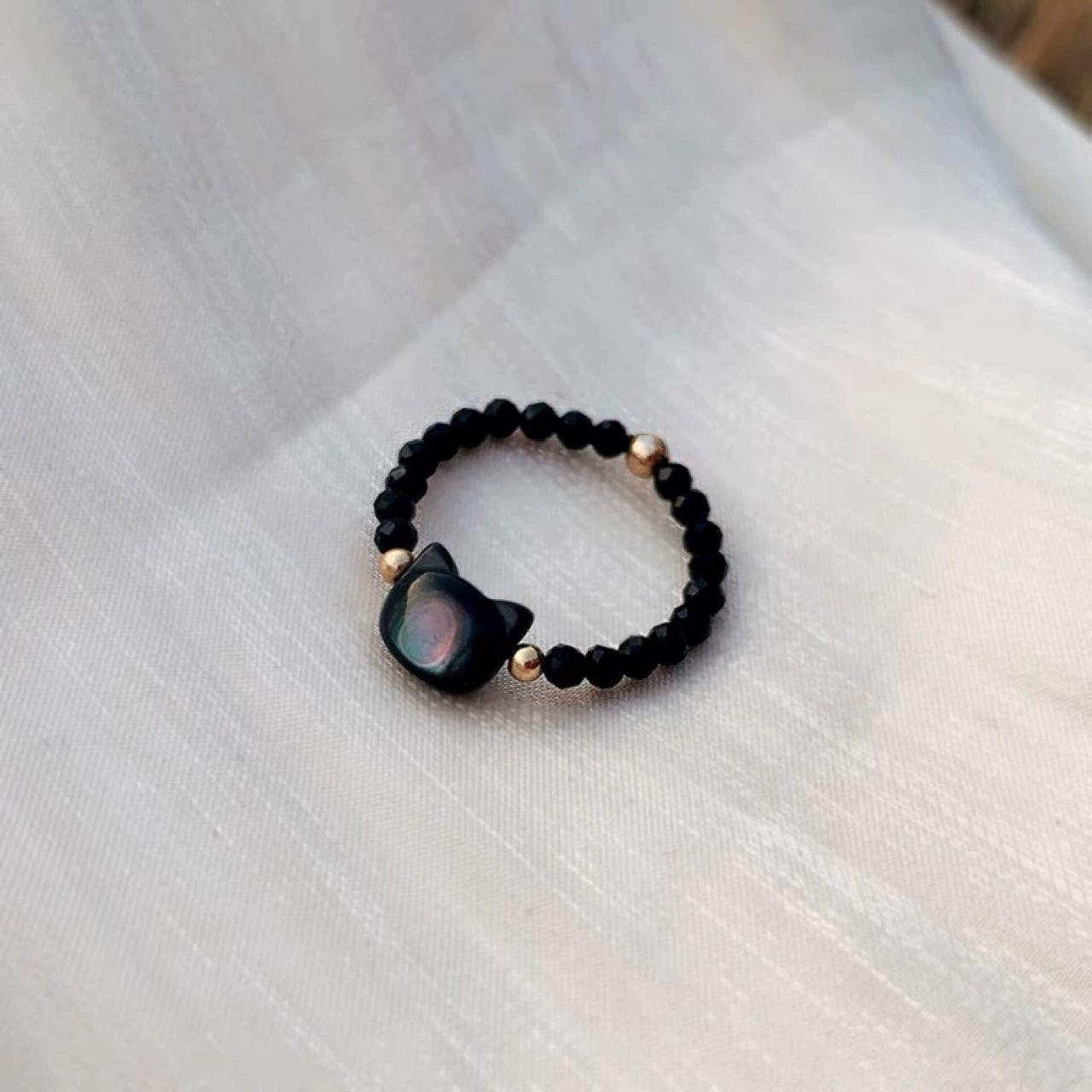 14K gold extremely thin black cat ring Japanese crystal stone black crystal personality bead string ring trendy gold plated