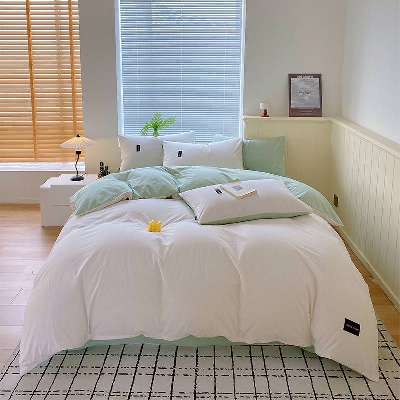 Madre y bebé clase A simple de color sólido doblemente todo el algodón lavado con agua cuatro piezas de algodón dormitorio de estudiantes tres piezas de sábanas cubiertas