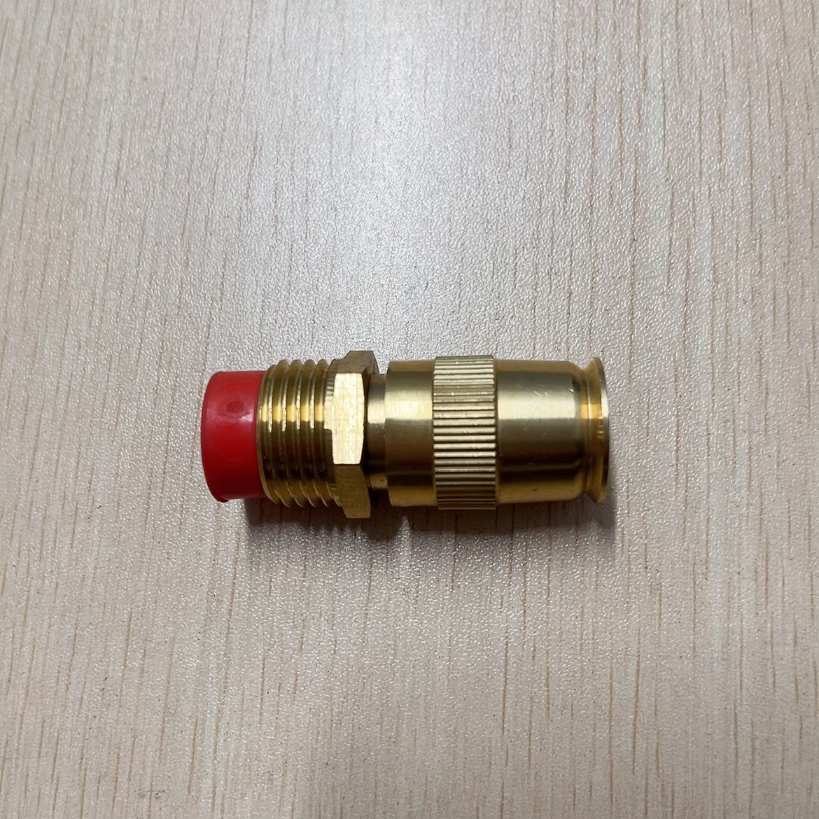 4 puntos generalmente todo el cobre ajustable boquilla de pulverización 42 gramos jardín de pulverización automática pulverización atomización boquilla de enfriamiento