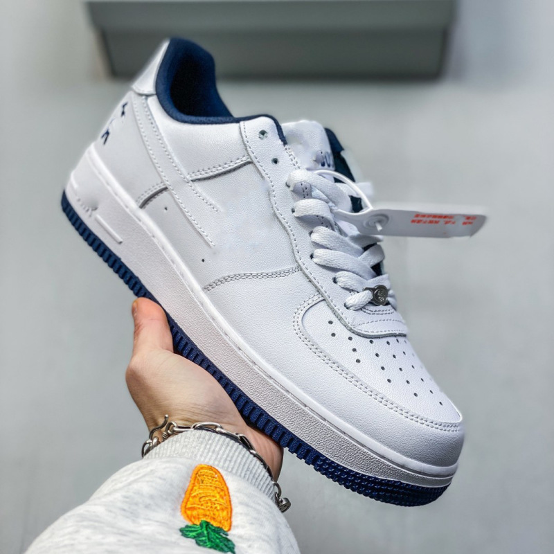 空軍 AF1 スニーカーレトロロートップレザースケートボードシューズカップル多用途ファッションカジュアルスポーツシューズ潮靴|undefined
