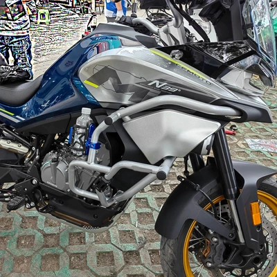 breeze 800MT engine bumper: Motorcycle bumper
