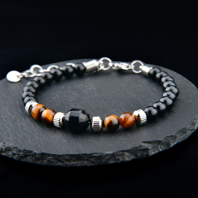 Stainless Steel Exquisite Cold Style Bracelet for Men and Women Trendy High-end Sense Niche Fashion European and American Hip Hop All-match Personalized Jewelry