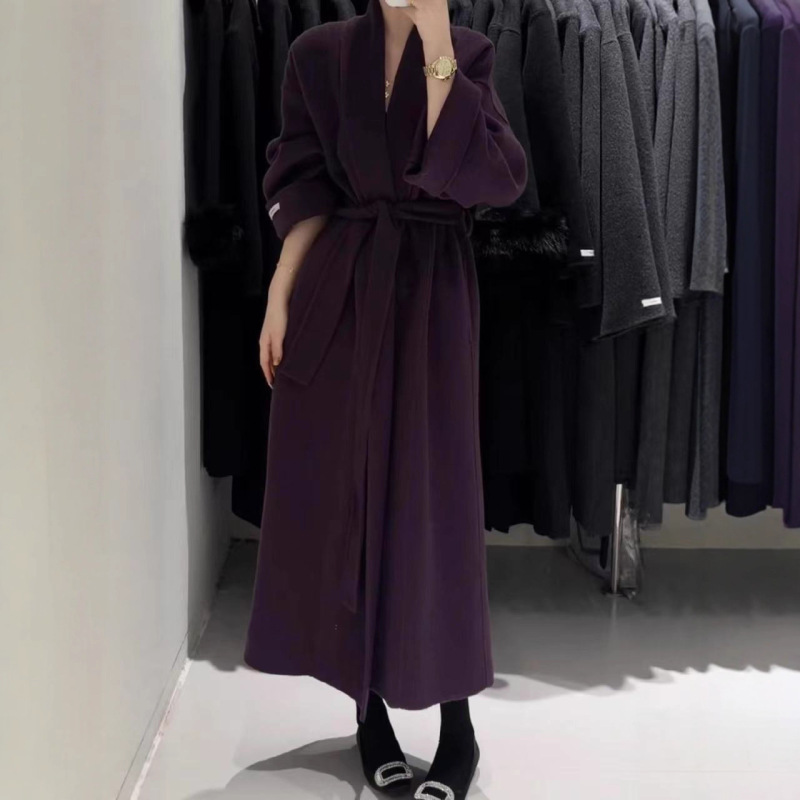 High-End Red Mid-Length Bathrobe-Style Double-Sided Wool Coat for Women, New Autumn and Winter Stylish Woolen Overcoat