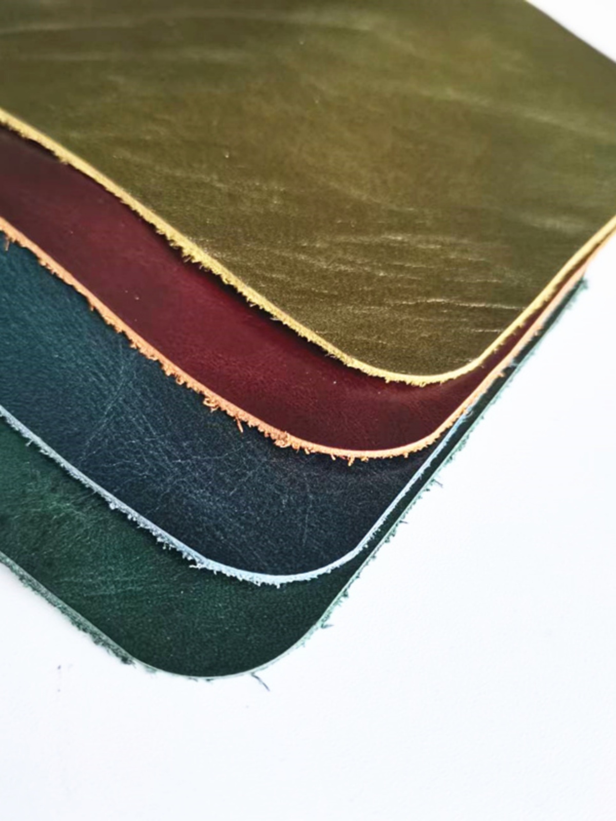 1.1mm薄牛皮皮料墨绿酒红宝蓝色油蜡皮沙发皮床头座椅皮复古