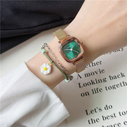 Cold style French niche watch female ins style student simple temperament Korean style forest style retro square small dial