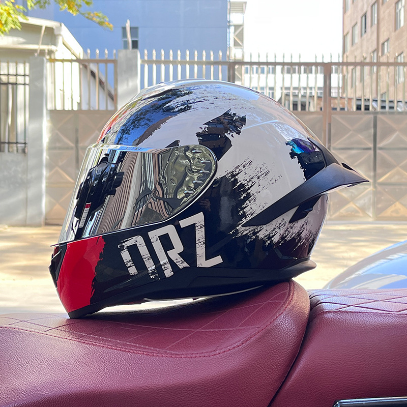 Casco de motocicleta Orz para hombres y mujeres, casco integral de verano con gran alerón trasero para todas las estaciones, certificado por DOT, transfronterizo.